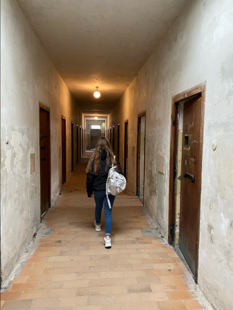 Besuch der 9.Klasse im Konzentrationslager in Dachau... 31.03.2022